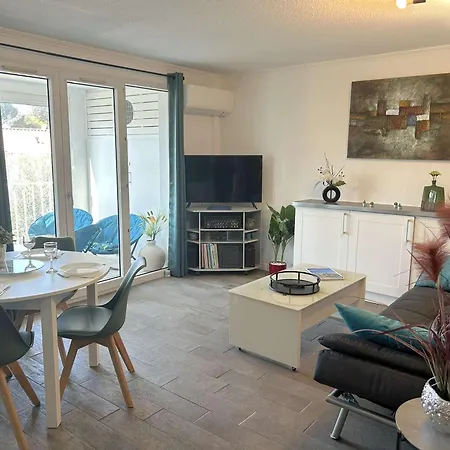 Апартаменты Spacieux 3 Pieces, Climatise Avec Parking A Saint-raphael - Fr-1-226a-202 Сен-Рафаэль