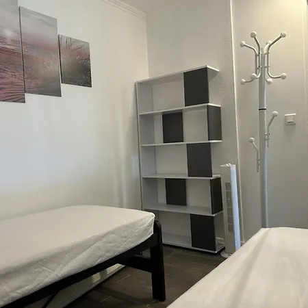 Spacieux 3 Pieces, Climatise Avec Parking A Saint-raphael - Fr-1-226a-202 * Saint-Raphael (Var)